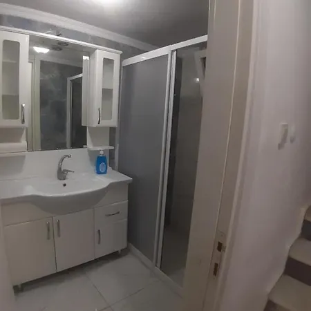 度假居 Havuzlu Sitede Deniz Manzarali Milas