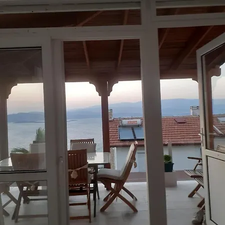度假居 Havuzlu Sitede Deniz Manzarali Milas